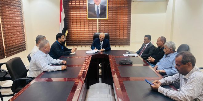 وزير المياه والبيئة يوقع اتفاقية مشروع خدمات المياه والصرف الصحي في مديرية الضالع