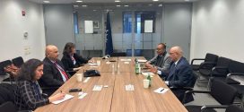 الوزير الشرجبي يلتقي المدير الإقليمي للبنك الدولي لبحث تعزيز التعاون المشترك