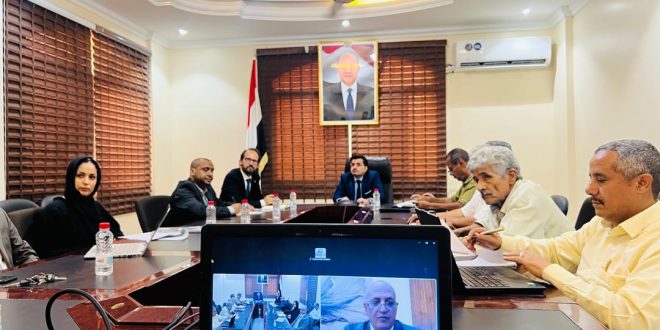 الوزير الشرجبي يبحث مع السفير السويسري تعزيز التعاون في قطاعي المياه والبيئة